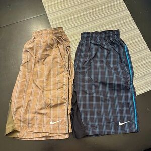 Pair of men’s Nike shorts. Front pockets, drawstring, back zippered pocket